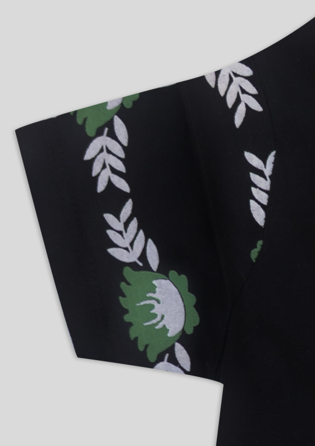Floral Printed Short Sleeves T-shirt